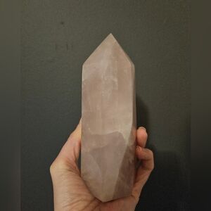 Natural Stone Rose Quartz Tower